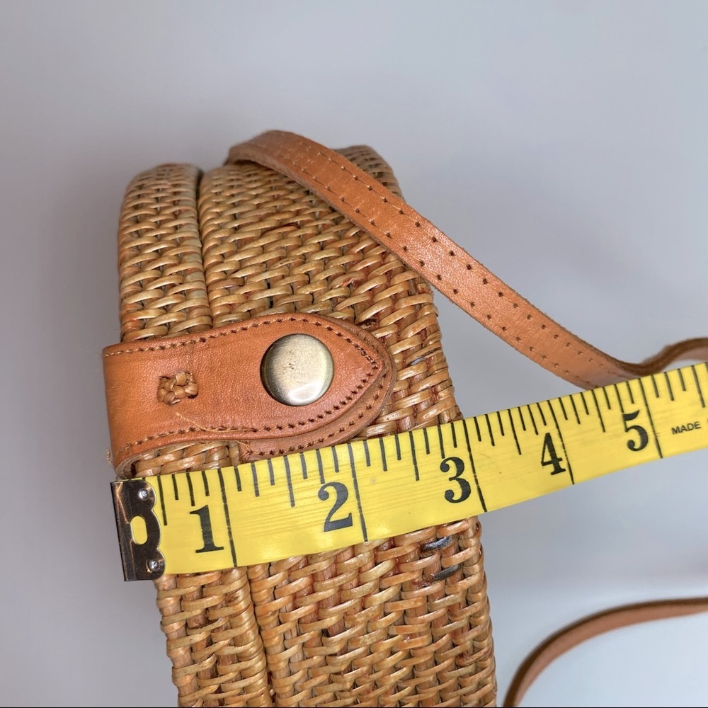 Amarii handmade woven 🌾rattan bag - Picture 9 of 9